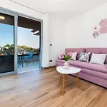 Apartments Mauro